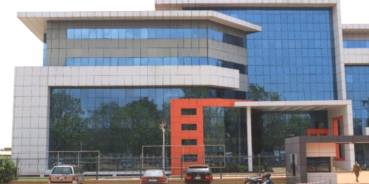 TOGO : Moov Africa Togo et Togo Cellulaire de nouveau mis en demeure par l’Arcep