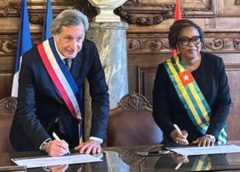 FRANCE-TOGO : Convention de coopération entre Arles et Zio2