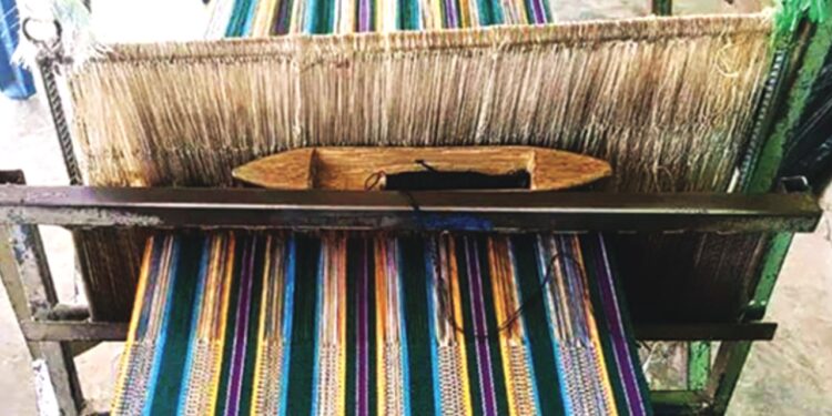 BURKINA FASO : Le gouvernement interdit l’importation des fils et des pagnes tissés